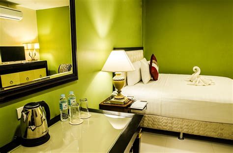 hotel roxas isabela|No Name Private Resort .